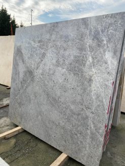 Plato Gris Tundra